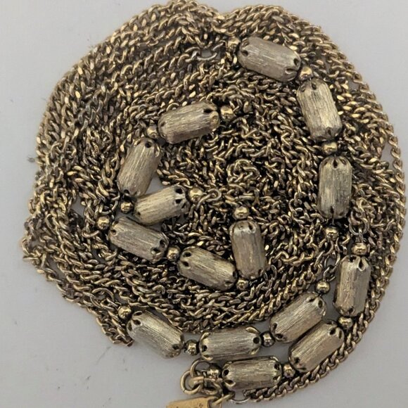 Vintage MONET Oversized/Chunky/Runway Extra Long Gold Tone Textured Necklace 28" - Picture 3 of 4